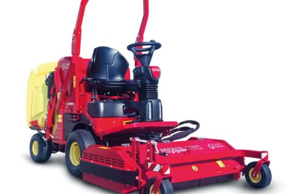 KUBOTA Gianni Ferrari GTS230W-HE 23PS Benziner, Allrad, Frontmäher mit Aufnahme - Image 2
