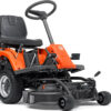 Husqvarna Frontmäher R 112C5 mit Mähdeck Combi 85 - Winterpaket mit Schneeschild, Gummileiste und Schneeketten - Modell 2025 - Image 7