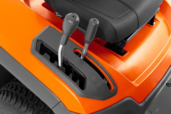 Husqvarna Rasentraktor TS 112 - Modell 2025 - Image 8